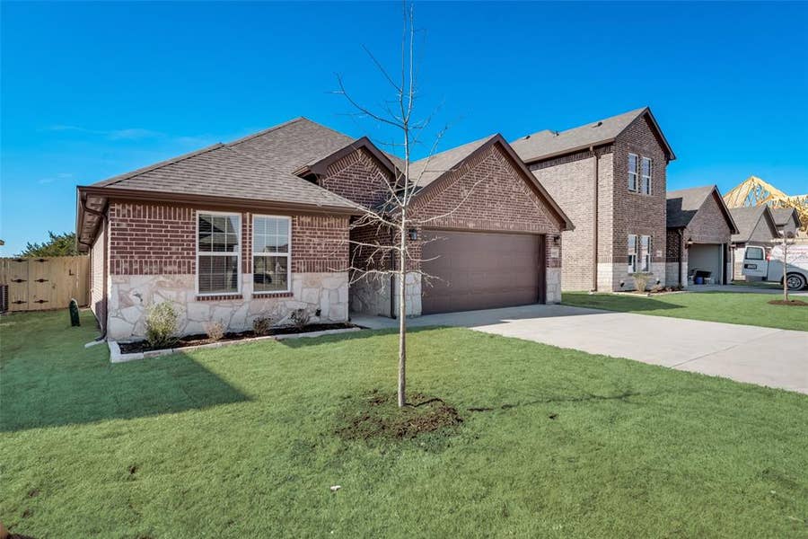 Property photo for 8102 Grant Lane, Greenville, TX