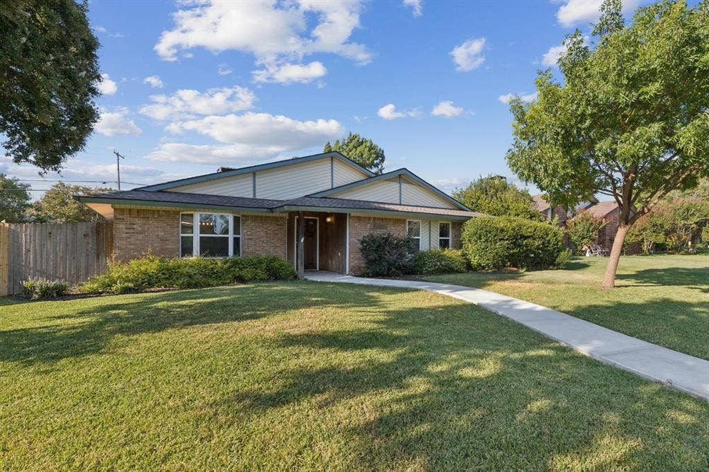 3324 Claymore Drive, Plano, TX 75075 3324 Claymore Drive, Plano, TX 75075