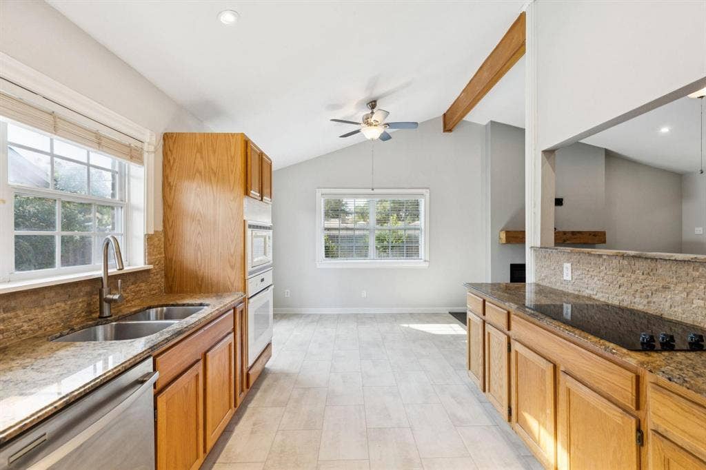 3324 Claymore Drive, Plano, TX 75075 3324 Claymore Drive, Plano, TX 75075