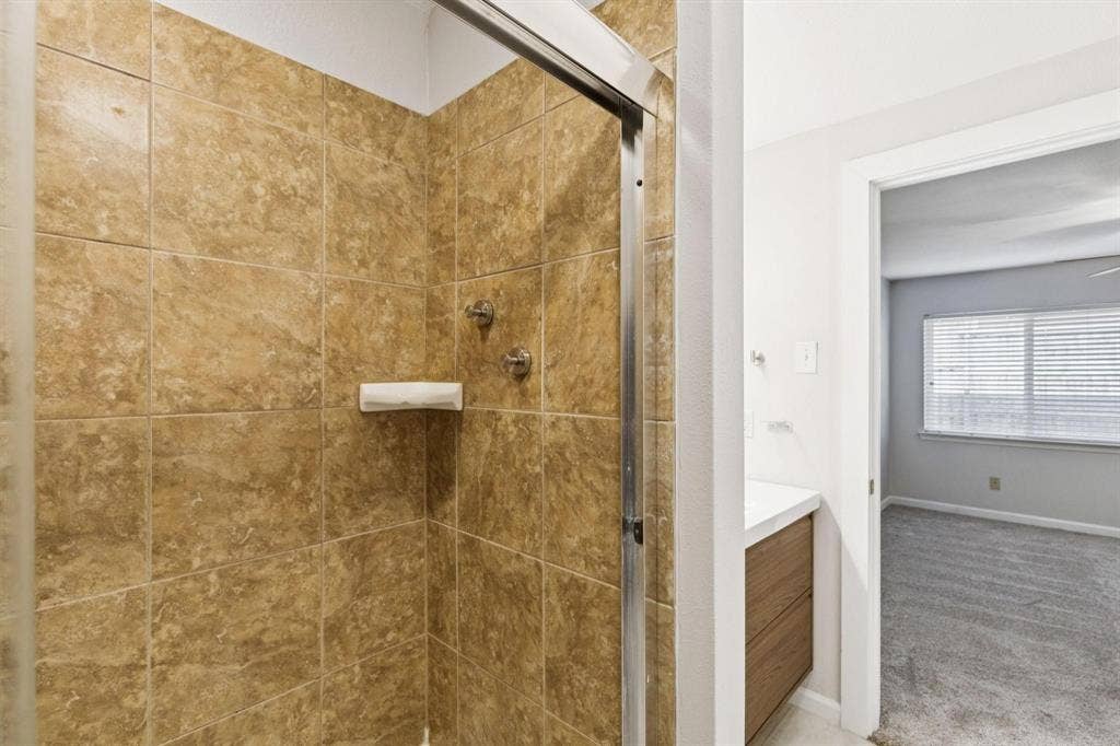 3324 Claymore Drive, Plano, TX 75075 3324 Claymore Drive, Plano, TX 75075