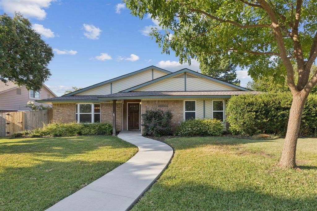 3324 Claymore Drive, Plano, TX 75075 3324 Claymore Drive, Plano, TX 75075
