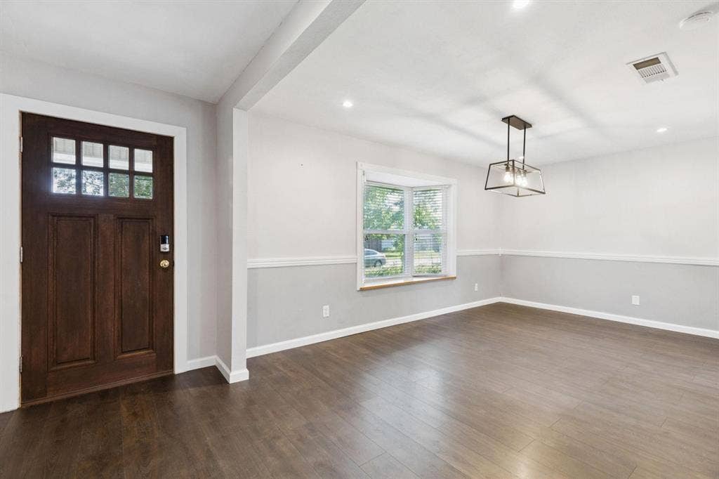 3324 Claymore Drive, Plano, TX 75075 3324 Claymore Drive, Plano, TX 75075