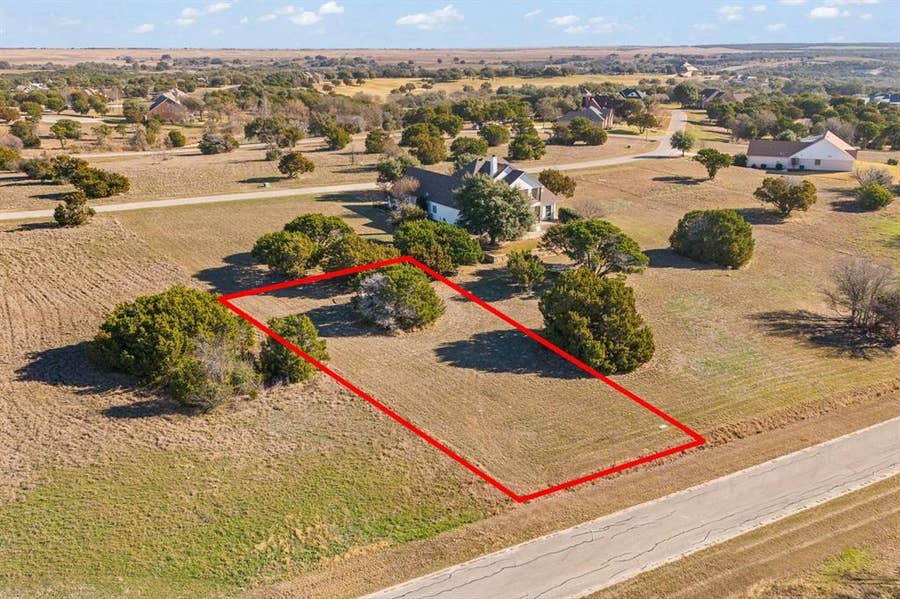Property photo for 7420 S Aberdeen Drive, Cleburne, TX