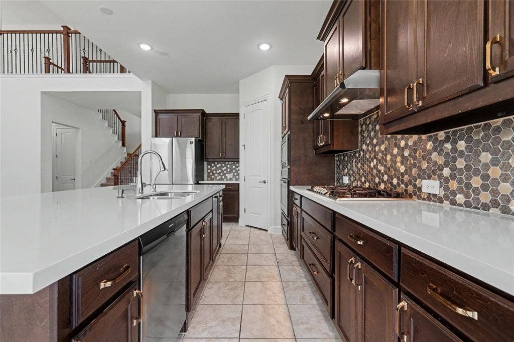 561 Letara Ranch Road, Haslet, TX 76052