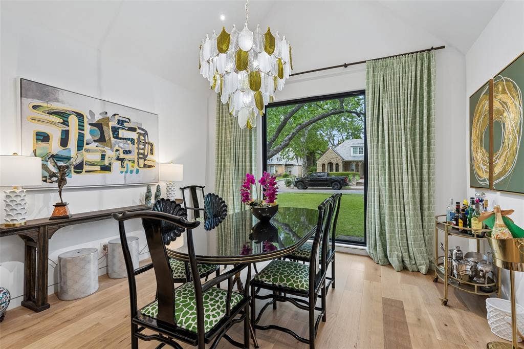 6242 Prospect Avenue, Dallas, TX 75214 6242 Prospect Avenue, Dallas, TX 75214