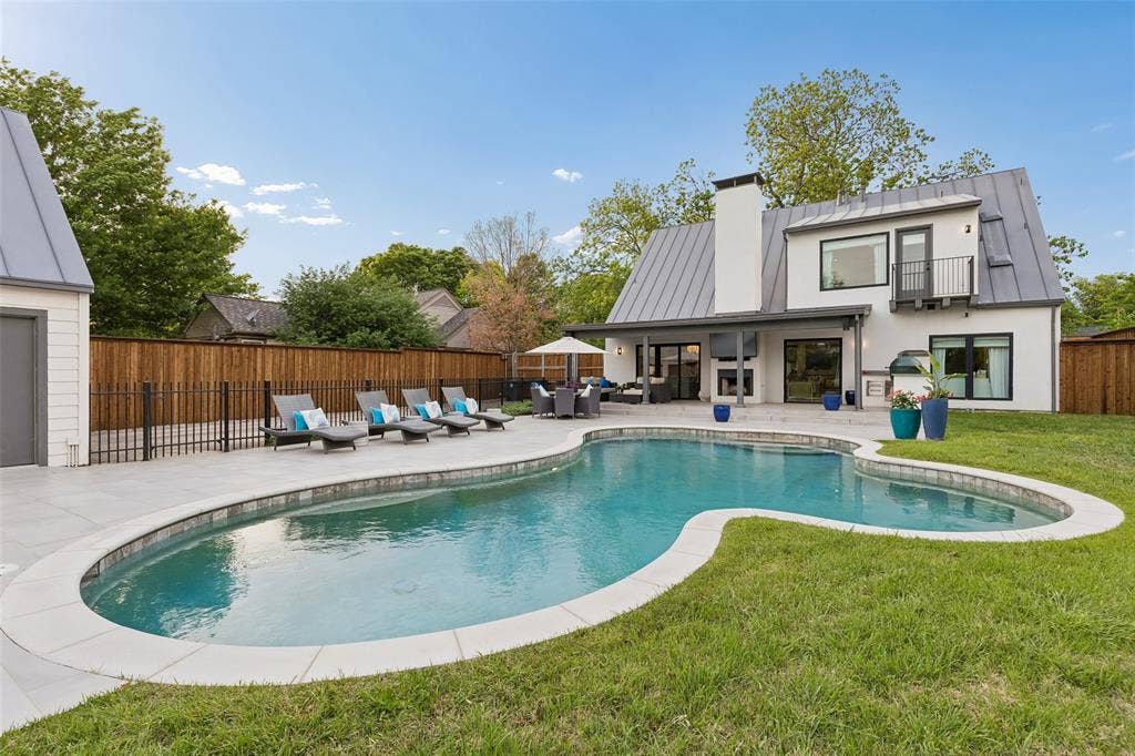 6242 Prospect Avenue, Dallas, TX 75214 6242 Prospect Avenue, Dallas, TX 75214