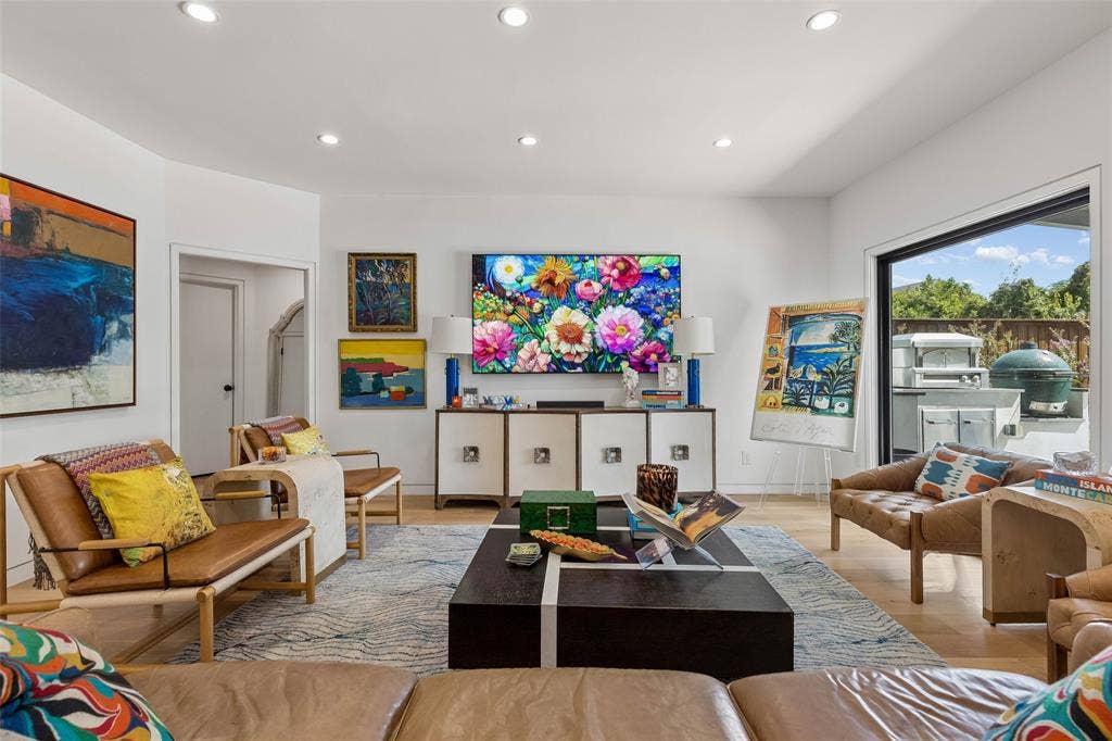6242 Prospect Avenue, Dallas, TX 75214 6242 Prospect Avenue, Dallas, TX 75214