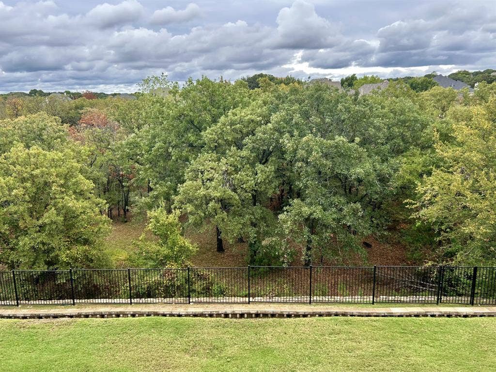 3110 Creek Haven Drive, Highland Village, TX 75077 Corp Land behind the property