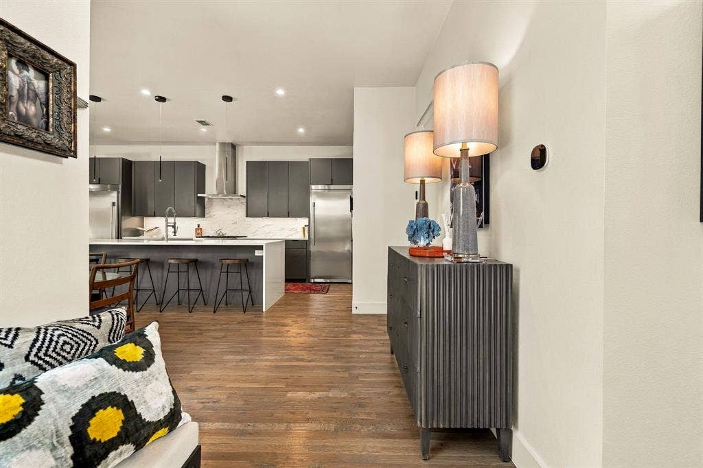 4623 Coles Manor Place, Dallas, TX 75204