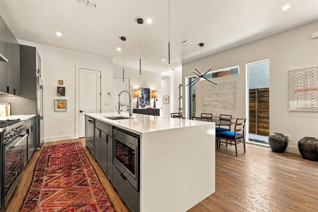 4623 Coles Manor Place, Dallas, TX 75204
