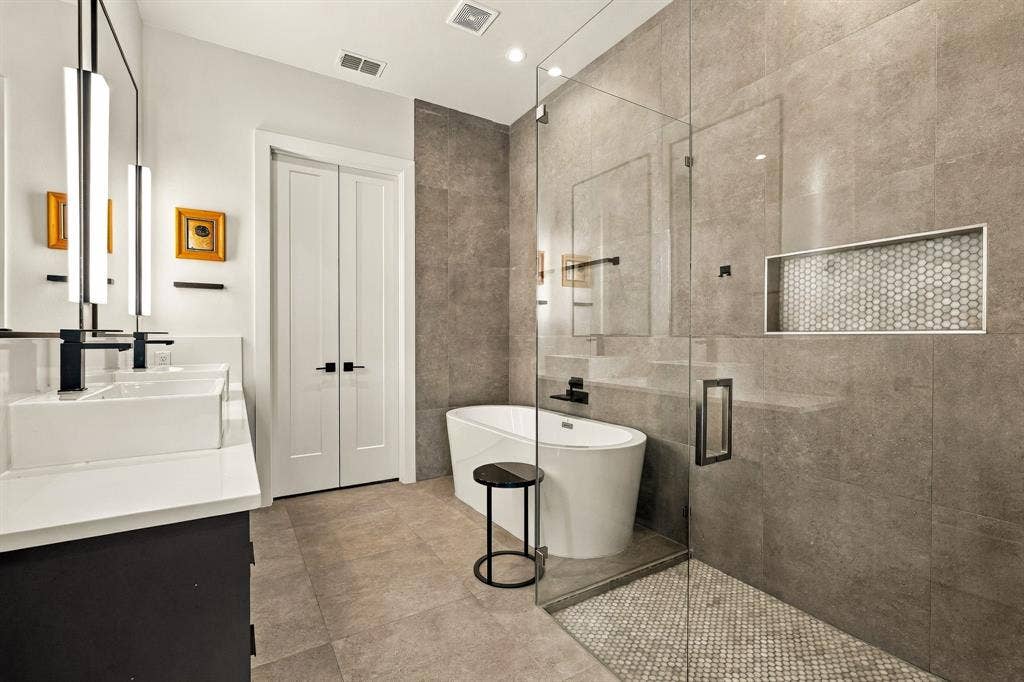 4623 Coles Manor Place, Dallas, TX 75204