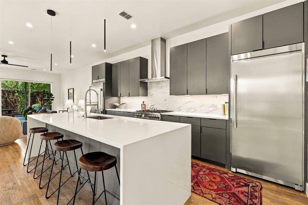 4623 Coles Manor Place, Dallas, TX 75204