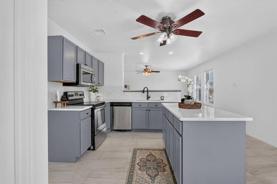 Property photo for 12933 Azure Heights Place, Rhome, TX