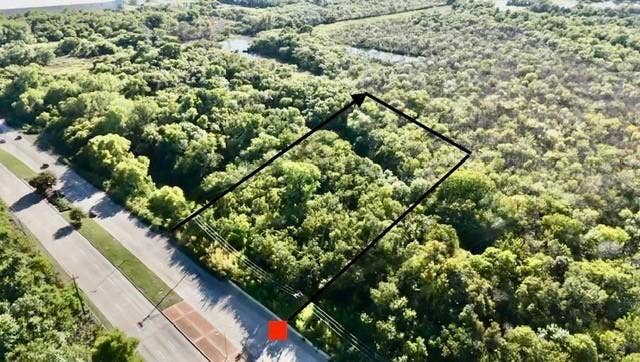 2701 S Belt Line Road, Grand Prairie, TX 75052 2701 S Belt Line Road, Grand Prairie, TX 75052
