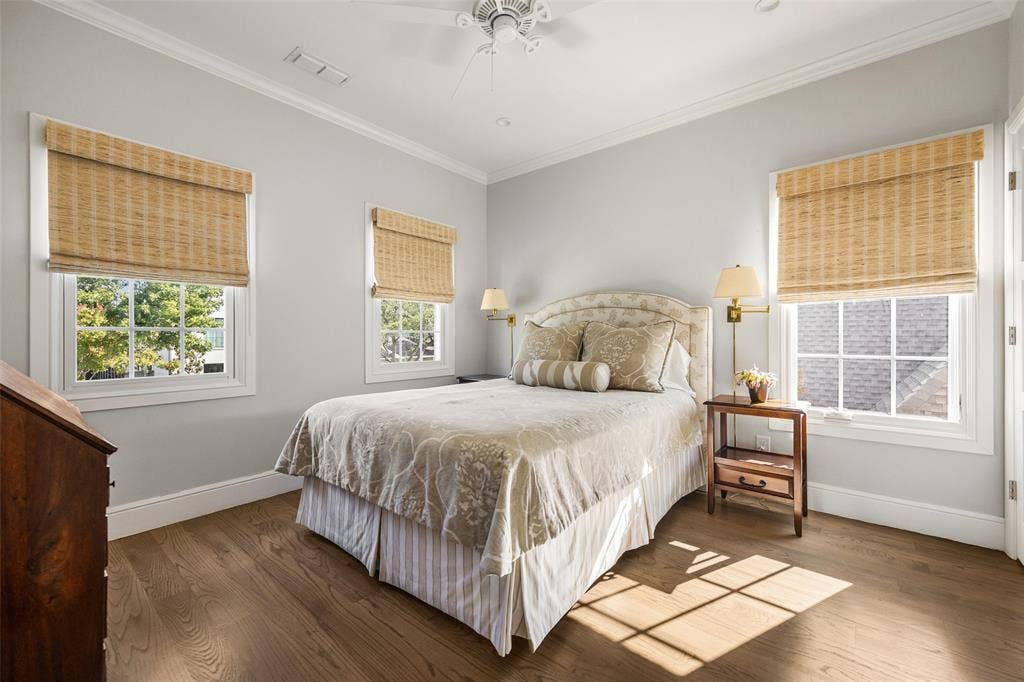 5718 W Hanover Avenue, Dallas, TX 75209 5718 W Hanover Avenue, Dallas, TX 75209