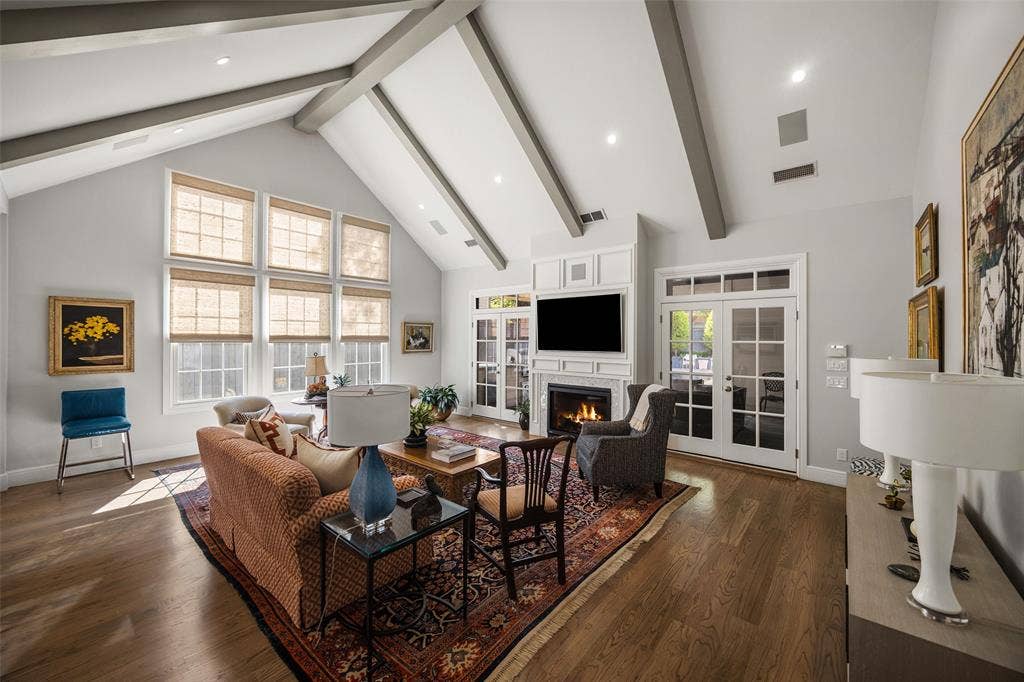 5718 W Hanover Avenue, Dallas, TX 75209 5718 W Hanover Avenue, Dallas, TX 75209