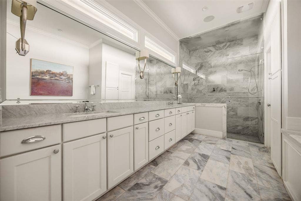 5718 W Hanover Avenue, Dallas, TX 75209 5718 W Hanover Avenue, Dallas, TX 75209