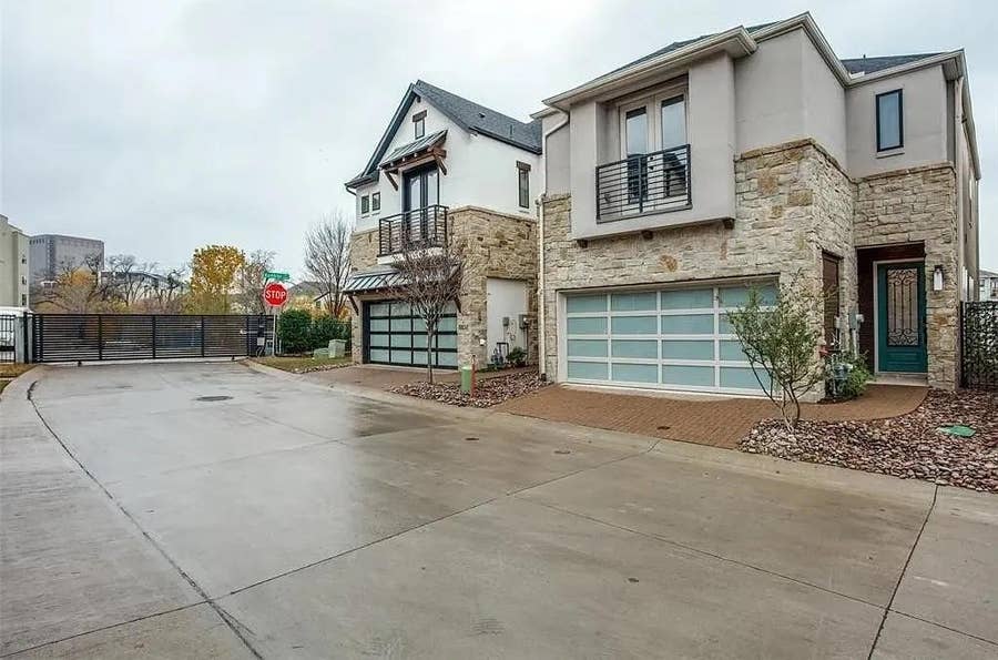 Property photo for 8207 Nunley Lane, Dallas, TX