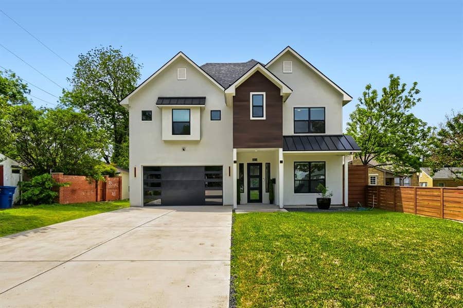 Property photo for 2824 Cain Boulevard, Dallas, TX