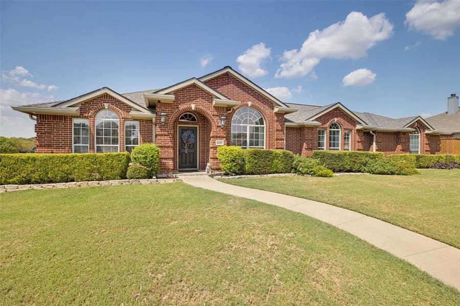 Property photo for 2007 Stonecrest Trail, Wylie, TX