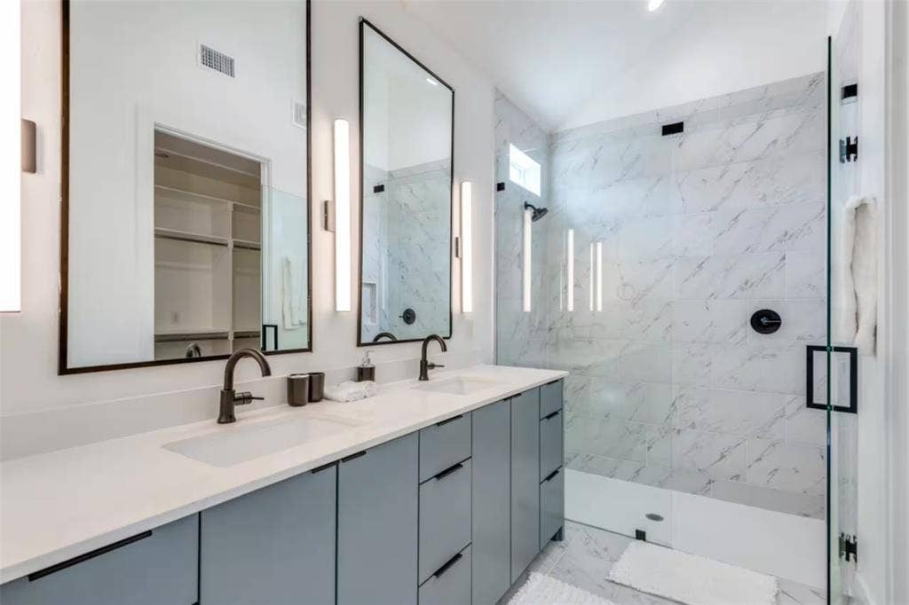 2915 Lucas Drive, #102, Dallas, TX 75219 2915 Lucas Drive, #102, Dallas, TX 75219