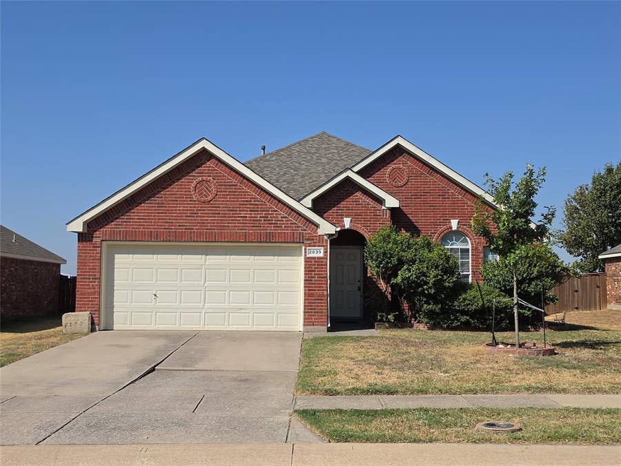Property photo for 2839 Saddlebred Trail, Celina, TX