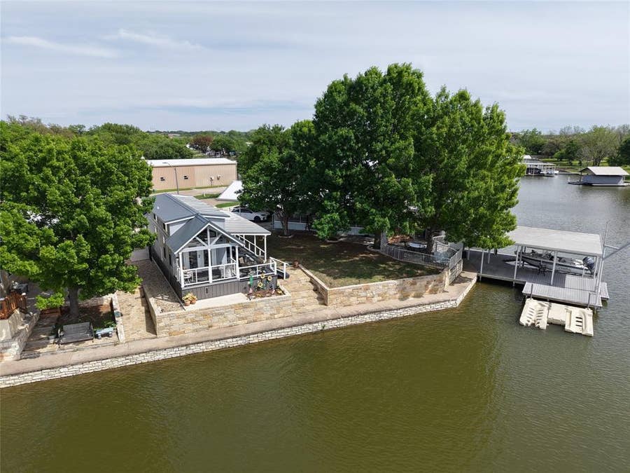 Property photo for 817 Brazos Harbor Circle, Granbury, TX