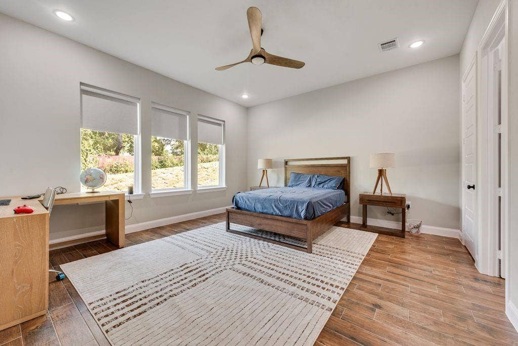 911 Oldgate Road, Lakeside, TX 76108 2nd primary in the basement