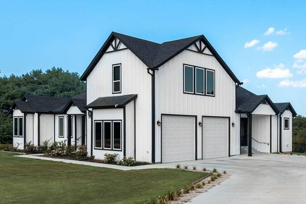 911 Oldgate Road, Lakeside, TX 76108 911 Oldgate Road, Lakeside, TX 76108