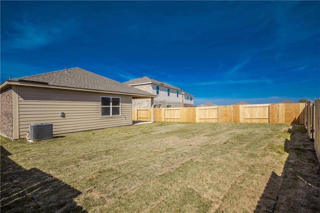 1605 Park Trails, Princeton, TX 75407 1605 Park Trails, Princeton, TX 75407