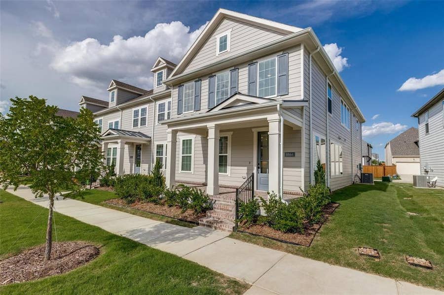 Property photo for 8864 Scarp Hill Lane, Frisco, TX