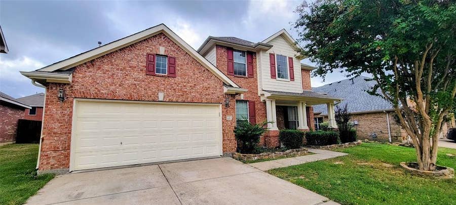 Property photo for 9221 Wild River Drive, Arlington, TX