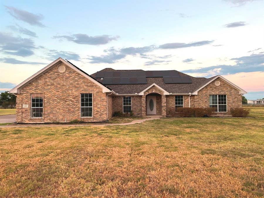 Property photo for 1085 E Alamosa Drive, Talty, TX