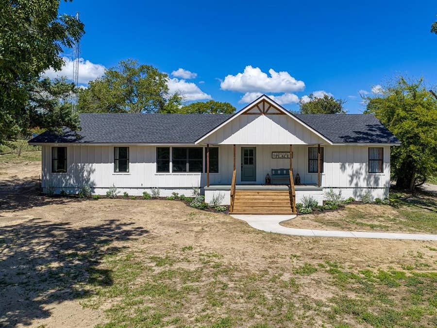 Property photo for 1841 E US Highway 80, Mineola, TX