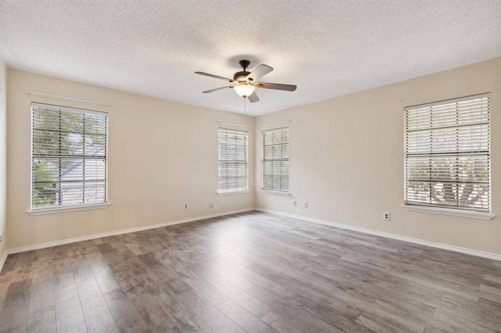 2020 Crestmeadow Street, Denton, TX 76207 2020 Crestmeadow Street, Denton, TX 76207