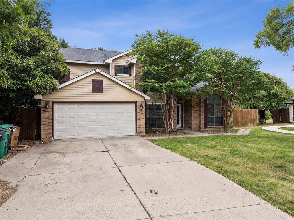 2020 Crestmeadow Street, Denton, TX 76207 2020 Crestmeadow Street, Denton, TX 76207