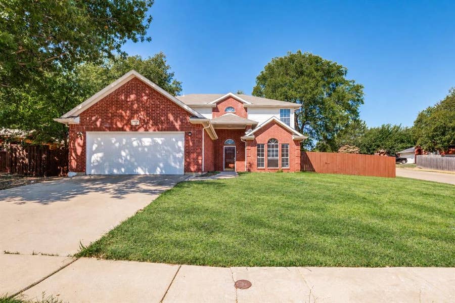 Property photo for 4503 Malvern Hill Road, Grand Prairie, TX