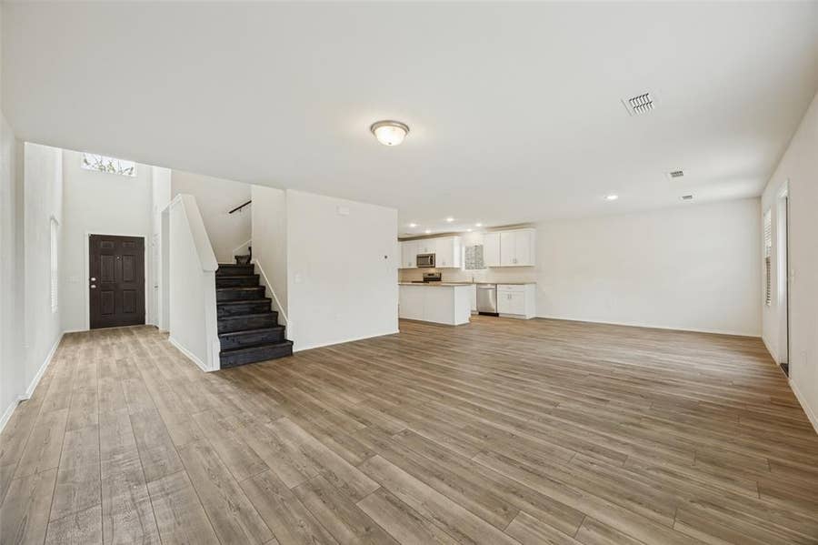 Property photo for 400 Alton Street, Van Alstyne, TX