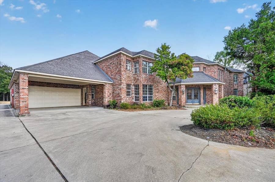 Property photo for 7007 Spanky Branch Court, Dallas, TX