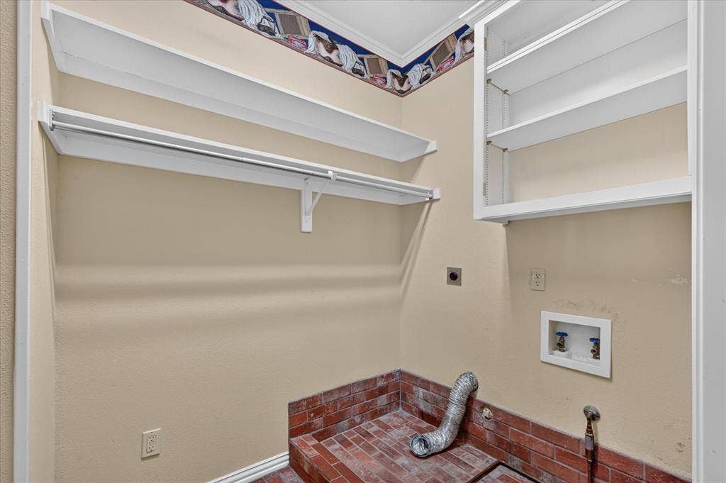 7007 Spanky Branch Court, Dallas, TX 75248 7007 Spanky Branch Court, Dallas, TX 75248