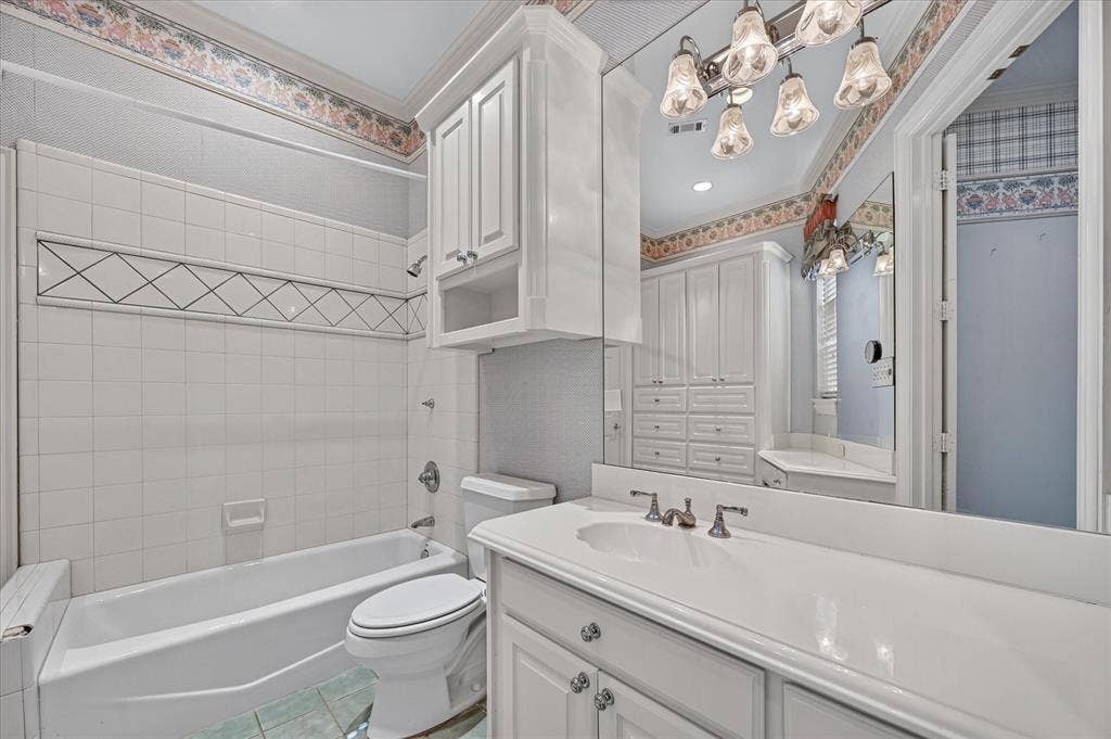7007 Spanky Branch Court, Dallas, TX 75248 7007 Spanky Branch Court, Dallas, TX 75248