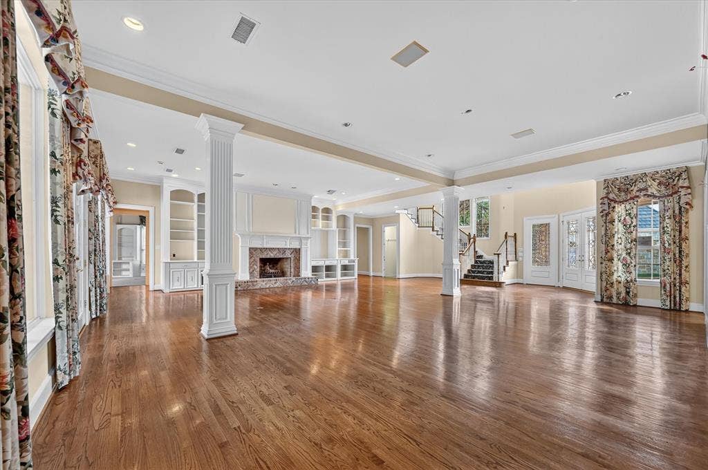 7007 Spanky Branch Court, Dallas, TX 75248 7007 Spanky Branch Court, Dallas, TX 75248