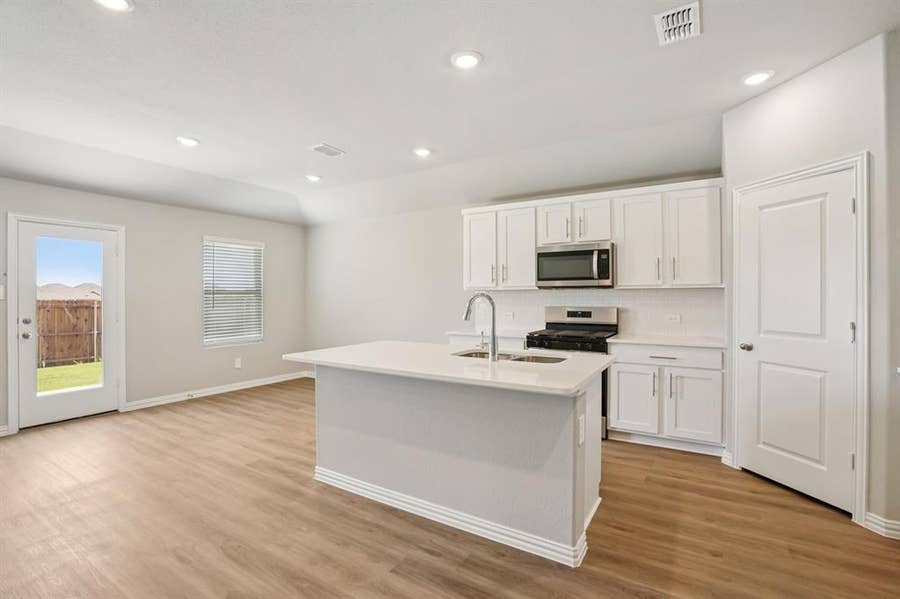 Property photo for 1752 Onion Creek Place, Crandall, TX
