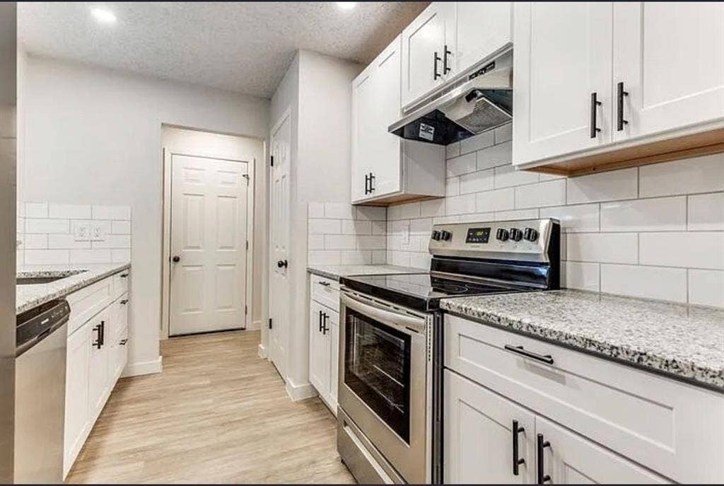 1606 Travis Street, Garland, TX 75042 1606 Travis Street, Garland, TX 75042
