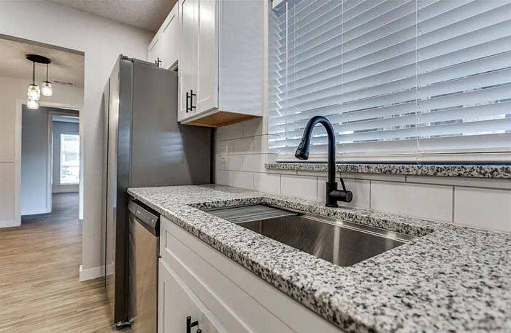 1606 Travis Street, Garland, TX 75042 1606 Travis Street, Garland, TX 75042