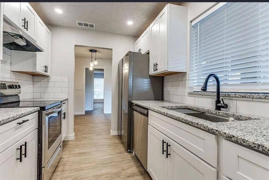 1606 Travis Street, Garland, TX 75042 1606 Travis Street, Garland, TX 75042