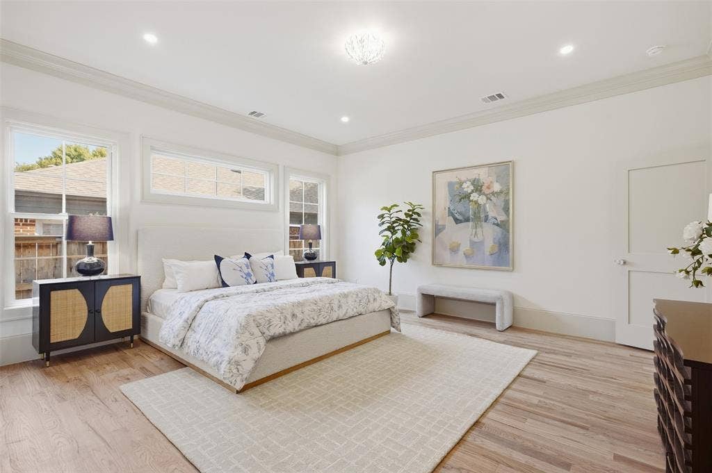 2212 Carleton Avenue, Fort Worth, TX 76107 2212 Carleton Avenue, Fort Worth, TX 76107