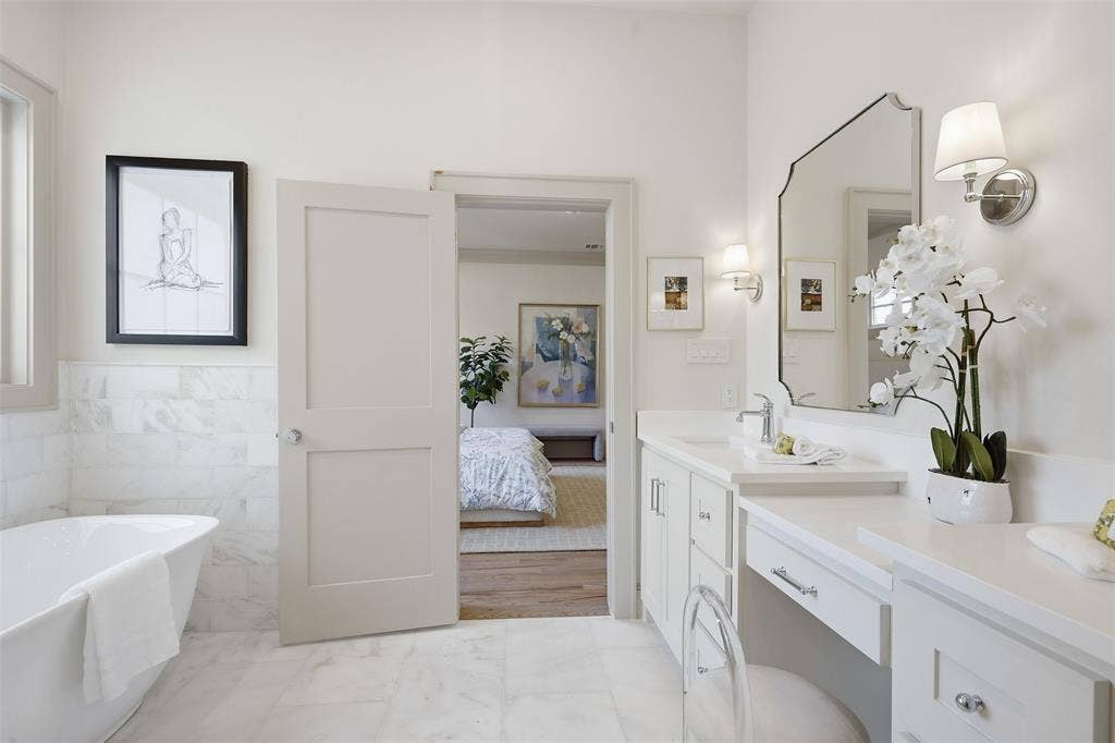 2212 Carleton Avenue, Fort Worth, TX 76107 2212 Carleton Avenue, Fort Worth, TX 76107
