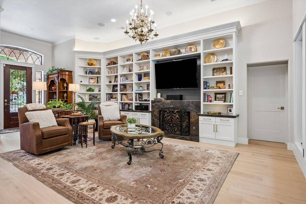 9758 Vinewood Drive, Dallas, TX 75228 9758 Vinewood Drive, Dallas, TX 75228