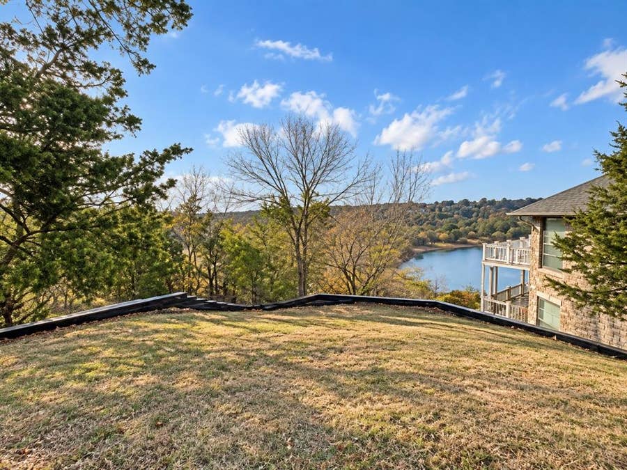 Property photo for 0 Greenway Bend, Pottsboro, TX
